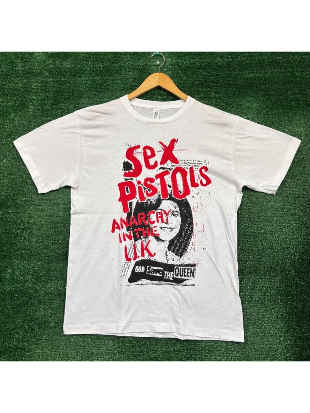 Sex Pistols Anarchy In The U.K. God Save The Queen Punk Rock Band T-Shirt Large
